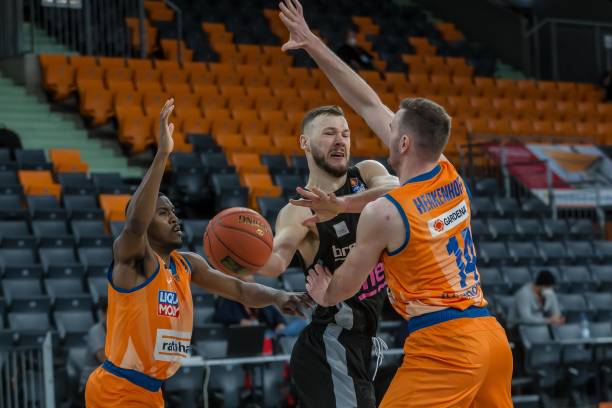 恩昆库是一 恩昆库是一