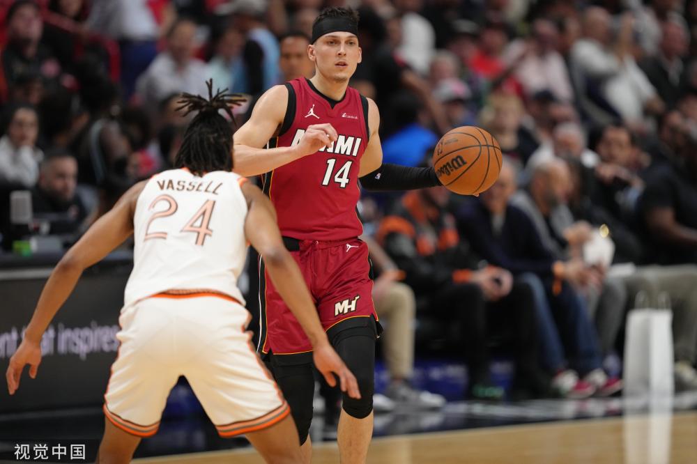 杨瀚森与克 杨瀚森与克