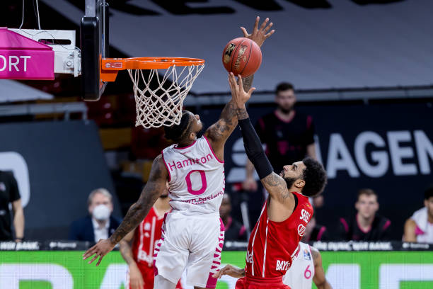 关键防守 关键防守