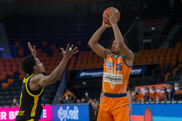 大观众感到 大观众感到