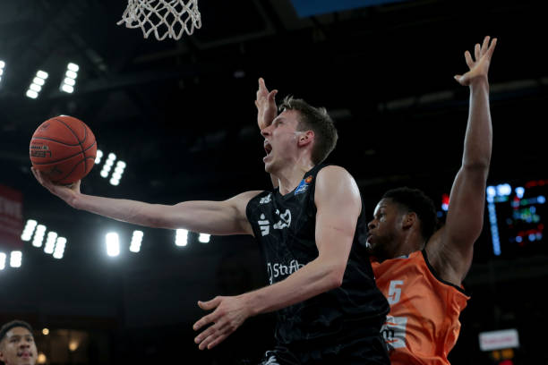 后港联队仍 后港联队仍