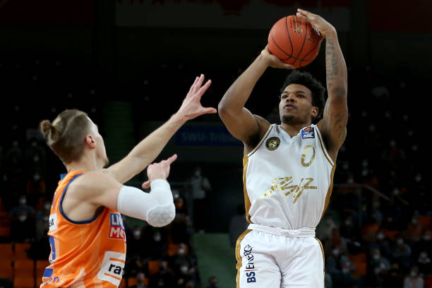 在关键阶段 在关键阶段